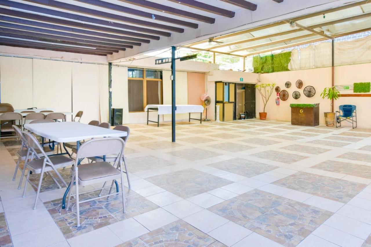Hostal Vitta Guadalajara Exterior foto