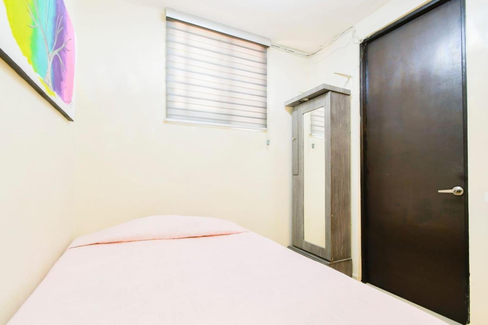 Hostal Vitta Guadalajara Quarto foto